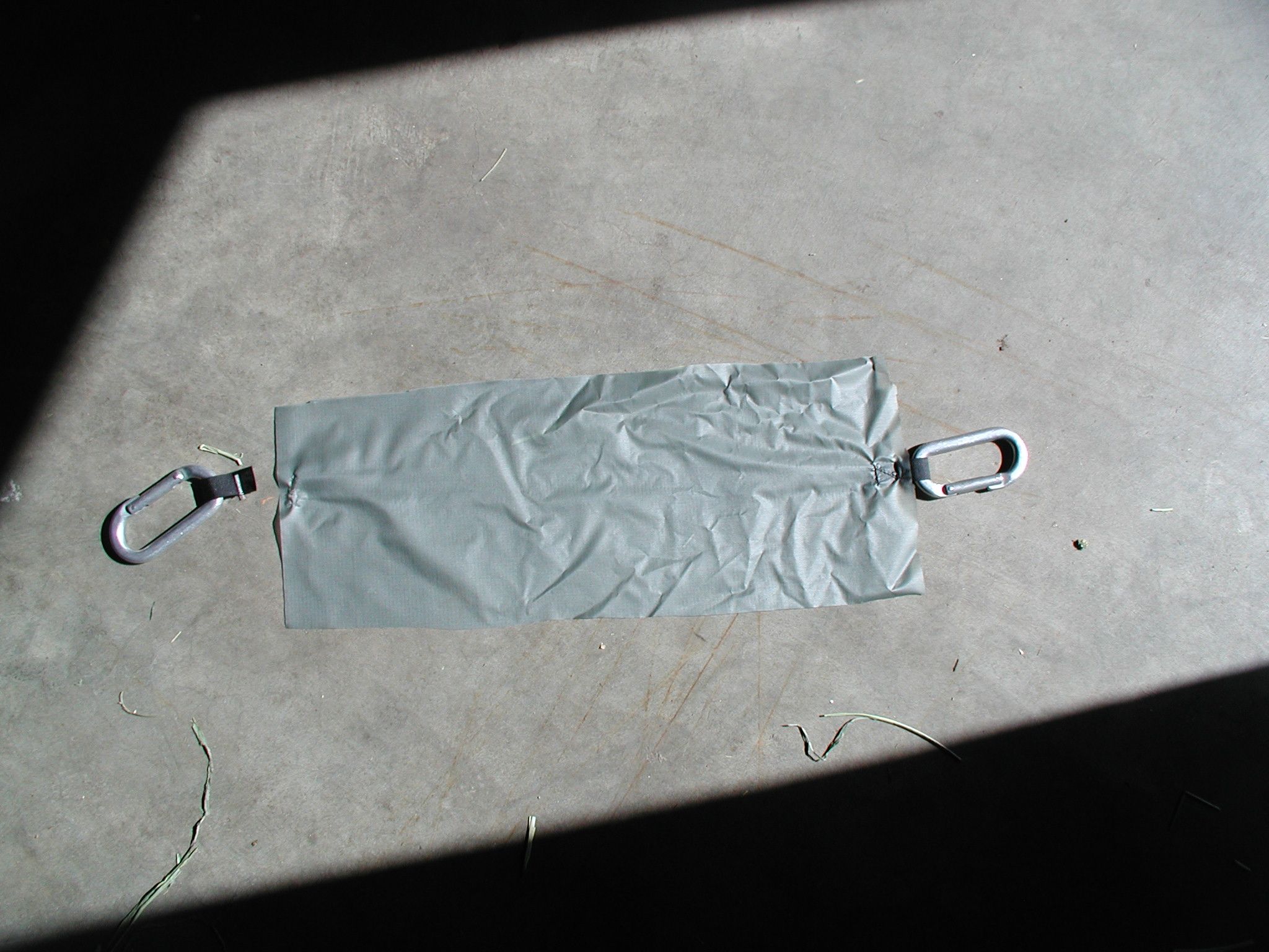 Same weight nylon thread. 42 stitch Bartack vs 42 stitch Ztack. Bartack failed by pulling out of 30 denier silnylon at 30 lbs.